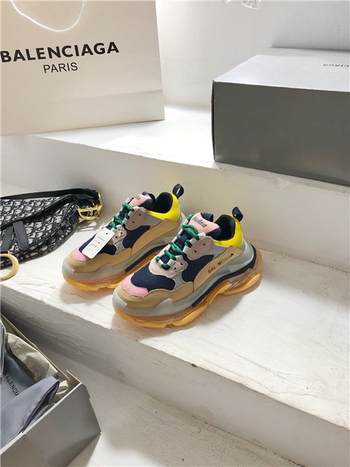 balenciaga triple-s