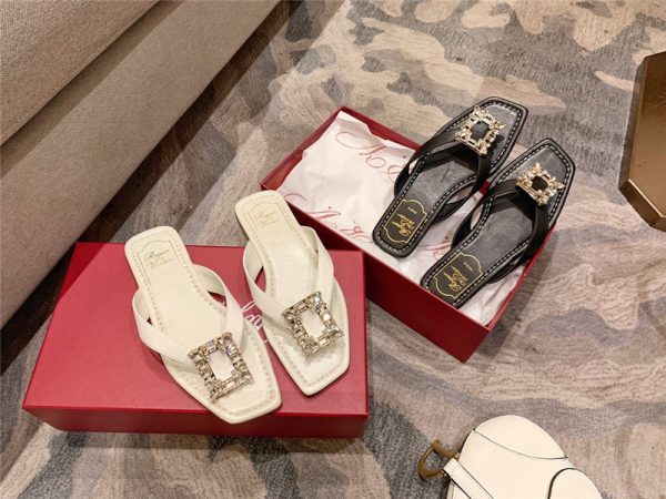 Roger vivier Viv’ Sellier patent leather sandals