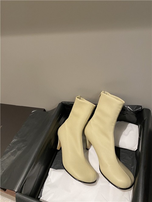 bottega veneta laville calfskin booties