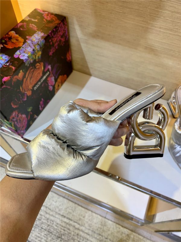 dolce & gabbana d&g down letter drag sandals - Image 3