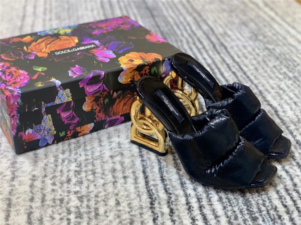 dolce & gabbana d&g down letter drag sandals - Image 6