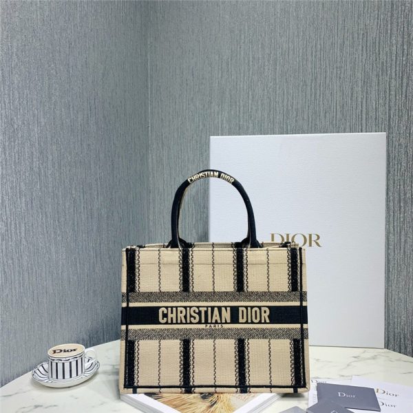 dior book tote small