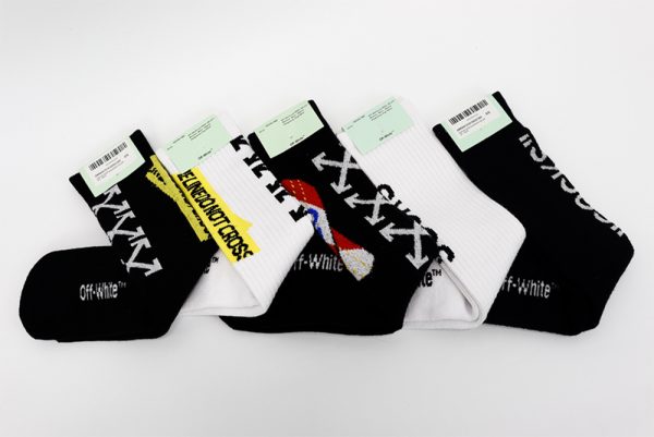 OFF WHITE SOCKS