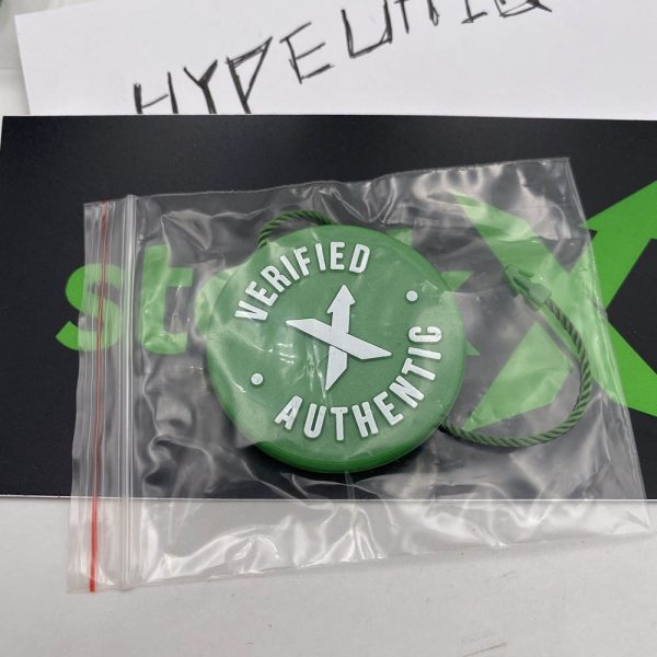 STOCKX GREEN LOGO TAG (FREE GIFT) REPLICA