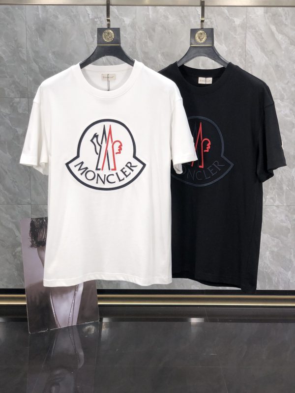 Moncler2023 new counters with the original custom latest trade order short-sleeved T-shirt - Image 3