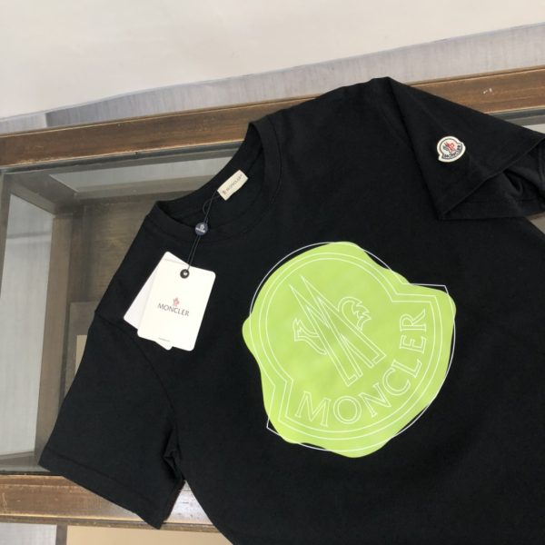 MONCLER [Mongolian mouth] 23 spring and summer latest short-sleeved round neck T-shirt - Image 4