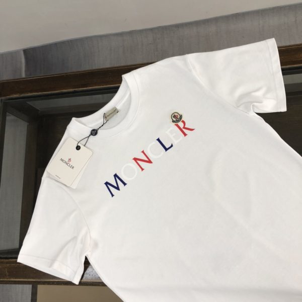 Moncler. 2023ss summer new fashion casual short-sleeved T-shirt - Image 3