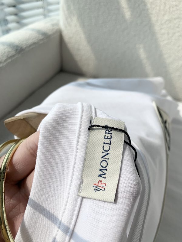 Moncler Mengjia 2023 spring and summer men and women same style ? couple models latest trade order short-sleeved T-shirt - Image 6