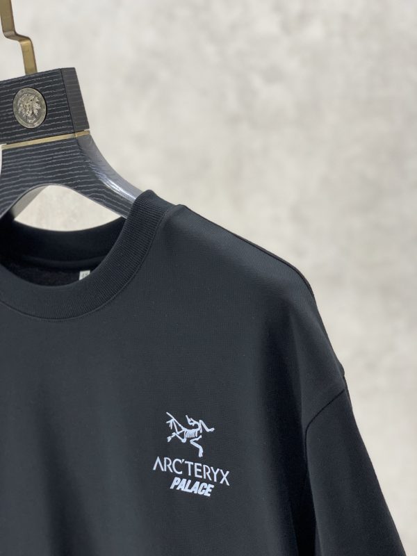 ARCTERYX Archeopteryx 2023 summer new drop-shoulder profile short-sleeved T-shirt, jacquard Logo on the chassis - Image 5