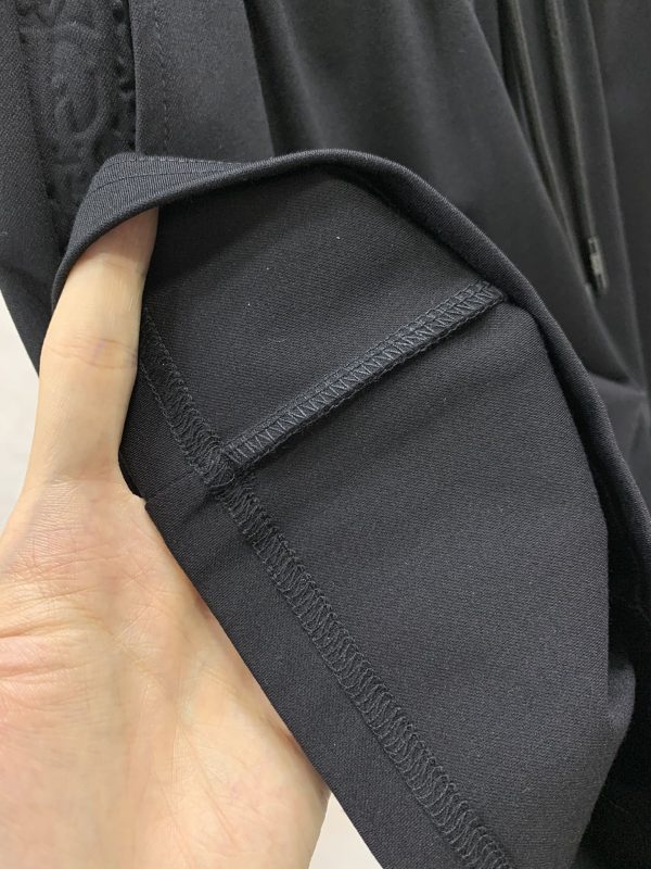 Dior 2023 spring and summer new men's and women's same style ?casual waffle shorts, Italian original order channel - Image 9