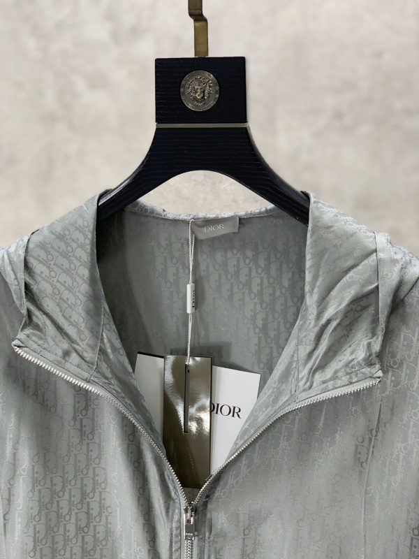 Dior 2023 spring and summer new series-original single fabric skin clothing/sun protection clothing as a century-old luxury brand - Image 4