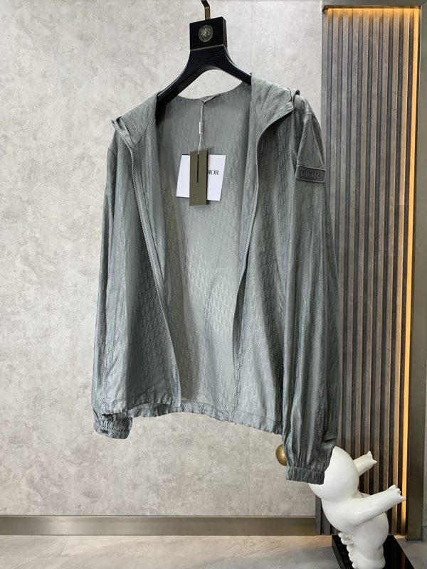 Dior 2023 spring and summer new series-original single fabric skin clothing/sun protection clothing as a century-old luxury brand - Image 8