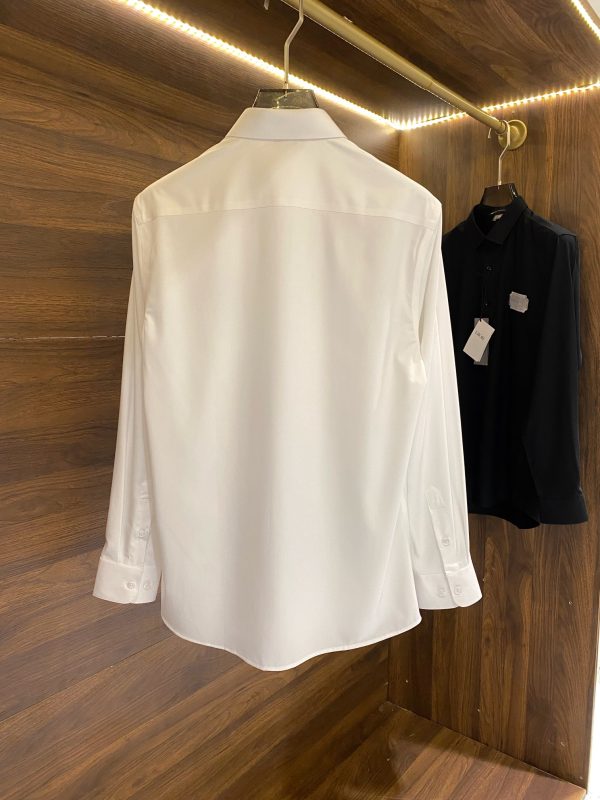 DIOR 2023 early spring new product counter casual long-sleeved shirt! Perfectly embroidered logo text, seamless tailoring Imported 80-count ultra-high-count mulberry silk cotton, soft and comfortable to the touch - Image 3