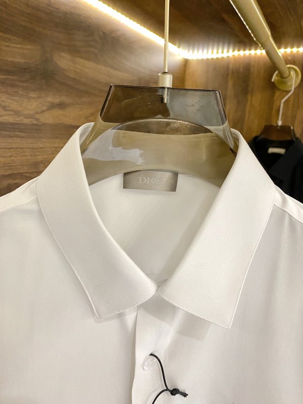 DIOR 2023 early spring new product counter casual long-sleeved shirt! Perfectly embroidered logo text, seamless tailoring Imported 80-count ultra-high-count mulberry silk cotton, soft and comfortable to the touch - Image 4
