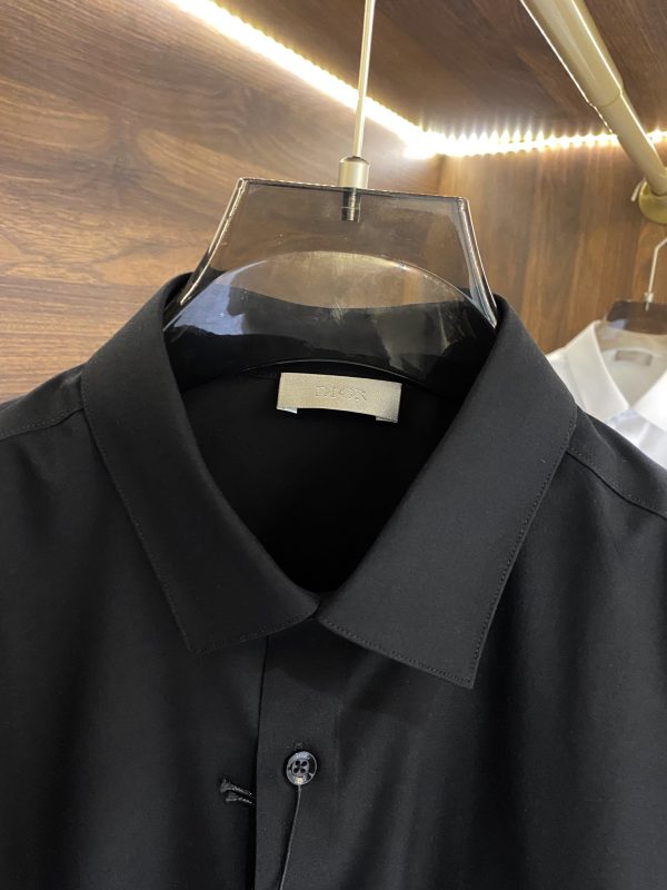 DIOR 2023 early spring new product counter casual long-sleeved shirt! Perfectly embroidered logo text, seamless tailoring Imported 80-count ultra-high-count mulberry silk cotton, soft and comfortable to the touch - Image 12
