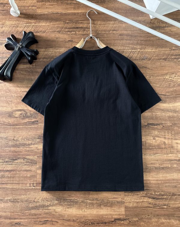 Dior 2023 spring and summer new short-sleeved T-shirt! Channel boutique! The latest fashion temperament will extend the charm infinitely to the unique charm of fashion - Image 9