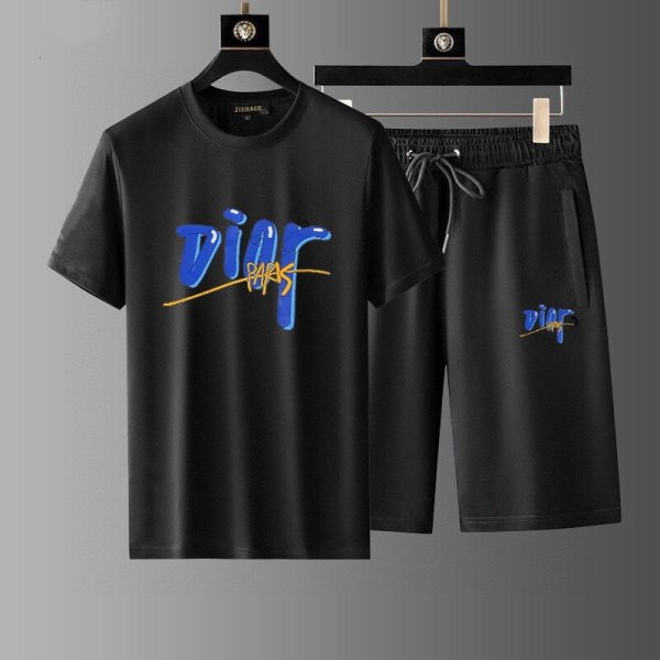 Brand [DIOR] 2023 new men's short-sleeved shorts suit! Synchronous sales on the official website! High-end version on the market! Delicate and soft - Image 3