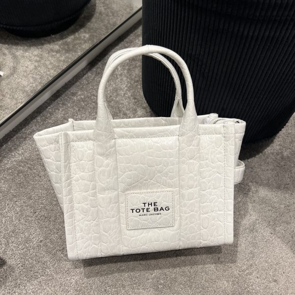 Marc Jacobs Embossed Crocodile Leather Tote Bag Marc Jacobs Shopping Bag White