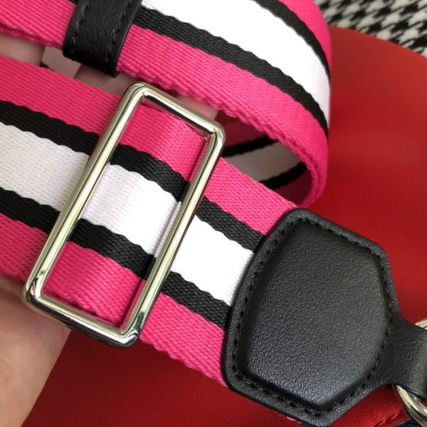 Marc Jacobs Crossbody Bag In Calfskin With Wide Fabric Shoulder Strap Red - Image 6