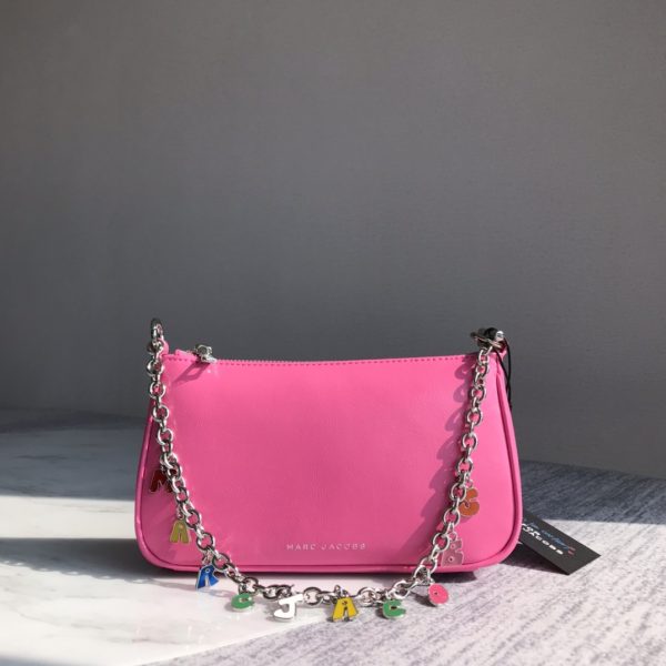 Marc Jacobs Devon Charm Purse Letter Chain Armpit Bag Shoulder! The Shoulder Strap Can Be Detached To Make A Necklace Red