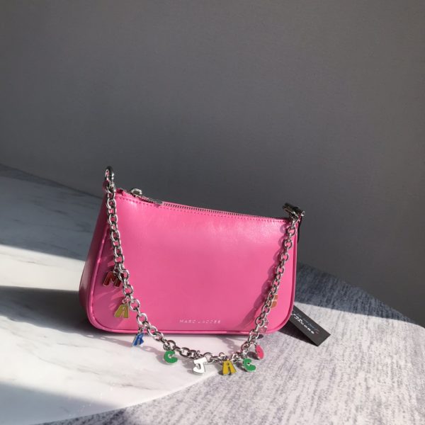 Marc Jacobs Devon Charm Purse Letter Chain Armpit Bag Shoulder! The Shoulder Strap Can Be Detached To Make A Necklace Red - Image 3