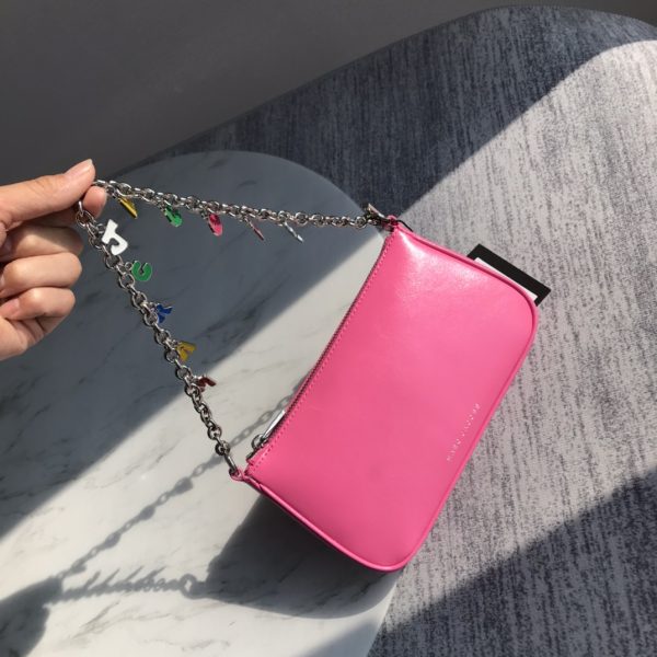 Marc Jacobs Devon Charm Purse Letter Chain Armpit Bag Shoulder! The Shoulder Strap Can Be Detached To Make A Necklace Red - Image 4