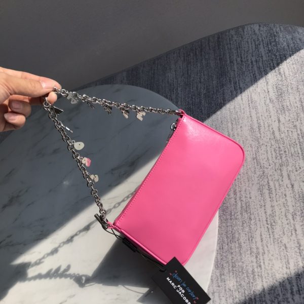 Marc Jacobs Devon Charm Purse Letter Chain Armpit Bag Shoulder! The Shoulder Strap Can Be Detached To Make A Necklace Red - Image 5