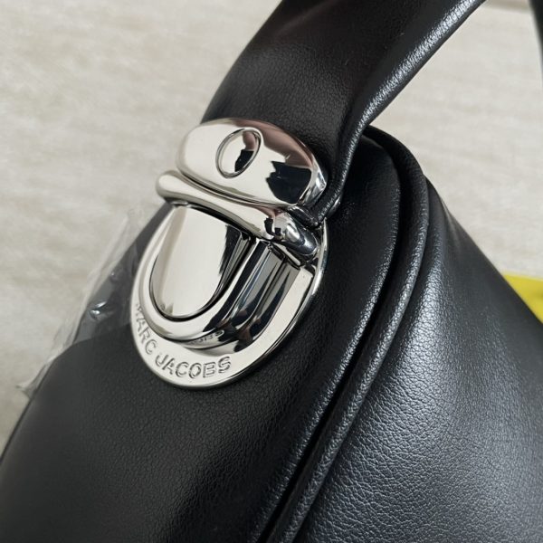 Marc Jacobs Handbag Early Spring 2023 New Nappa Leather Soft And Delicate Dust Bag Black - Image 7