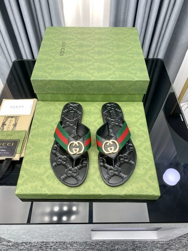 Gucci Vintage Classics Hit T-Shaped Flat Flip-Flops Beach Slippers E