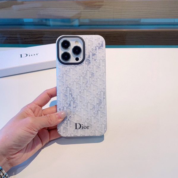 Dior translucent marble all-inclusive mobile phone case - Image 3