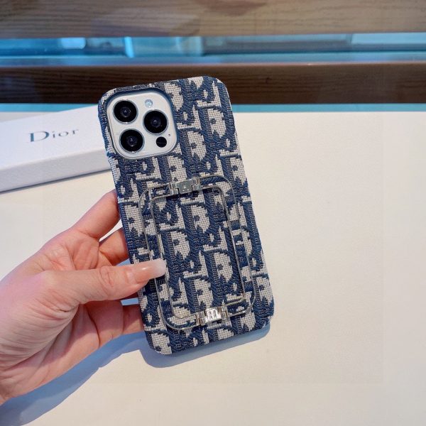 Embroidered fabric phone case H buckle wrist phone case square buckle can be used as a stand - Image 3