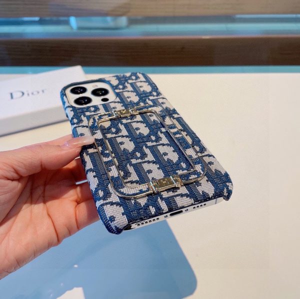 Embroidered fabric phone case H buckle wrist phone case square buckle can be used as a stand - Image 8