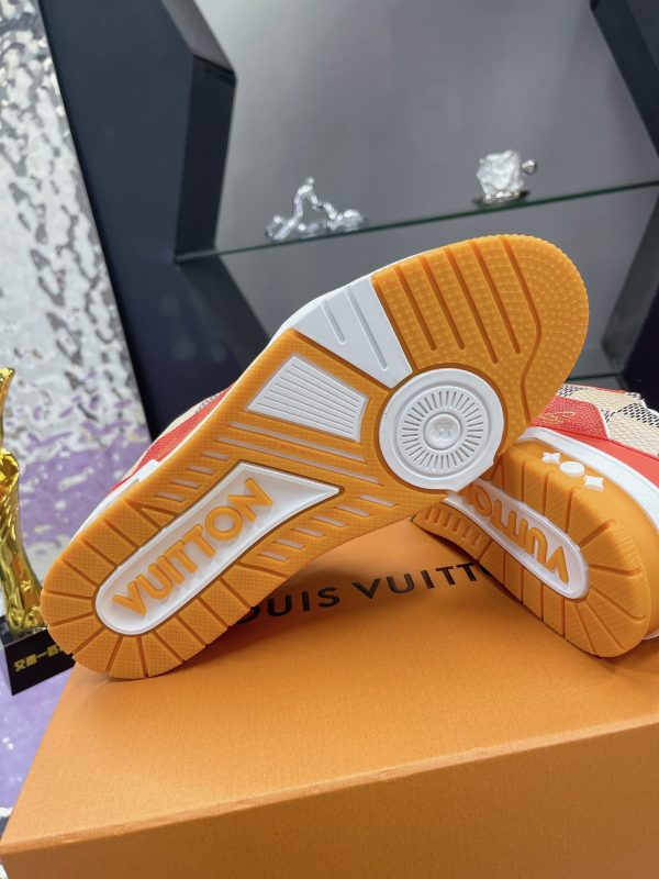 Louis Vuitton Trainer Maxi sneakers Checkerboard series A - Image 9