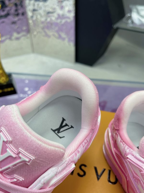 Louis Vuitton Trainer Maxi sneakers series C - Image 8