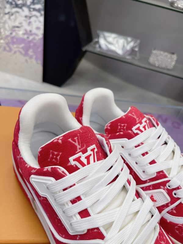 Louis Vuitton Trainer Maxi Sneakers Series LV cloth embossed technology model - Image 7