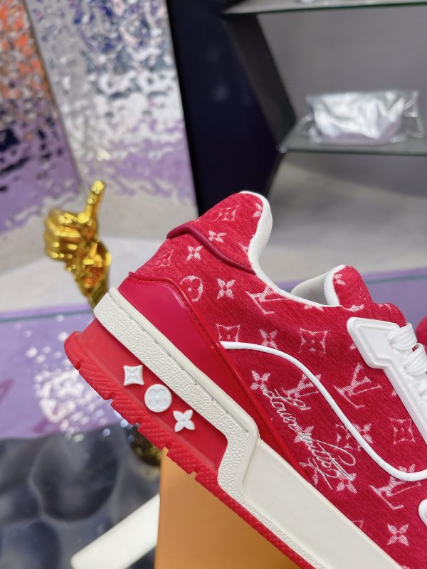 Louis Vuitton Trainer Maxi Sneakers Series LV cloth embossed technology model - Image 8