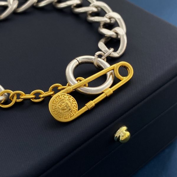 Versace Ancient Greek Style Retro Personality Thick Chain Medusa Human Face Paperclip OT Clasp Bracelet - Image 3