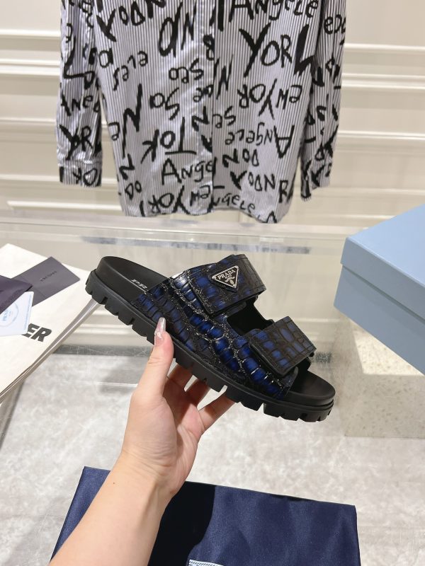 Prada Spring/Summer 2024 New Sandals Double-breasted/Velcro slippers for couples black - Image 6