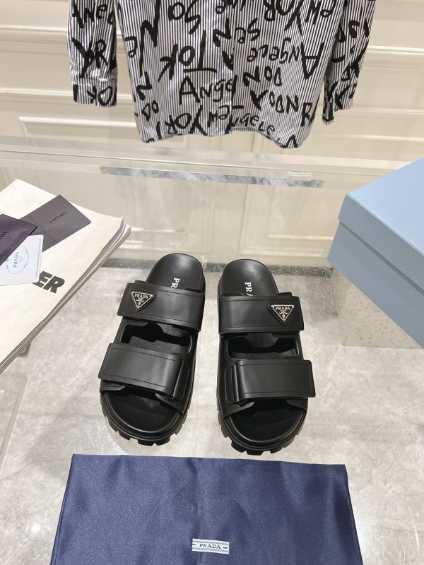 Prada Spring/Summer 2024 New Sandals Double-breasted/Velcro slippers for couples C