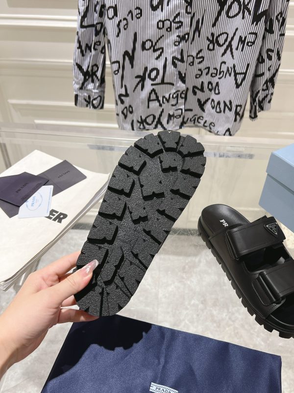 Prada Spring/Summer 2024 New Sandals Double-breasted/Velcro slippers for couples C - Image 9