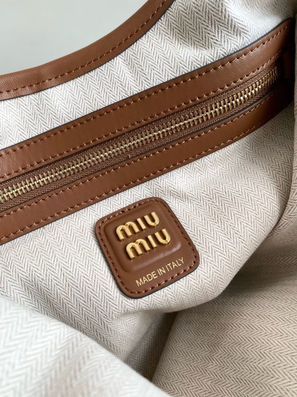 MiuMiu new hobo tote underarm bag autumn and winter series 5BG231 - Image 8