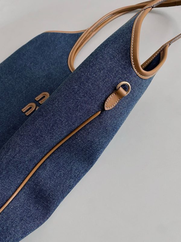 MiuMiu new hobo tote underarm bag autumn and winter series blue 5BG231 - Image 5