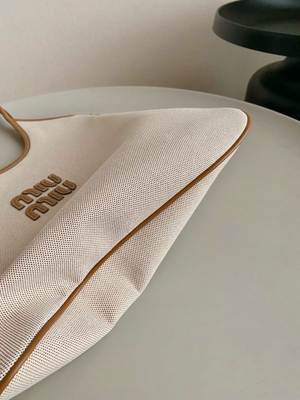 MiuMiu new hobo tote underarm bag autumn and winter series white A 5BG231 - Image 9