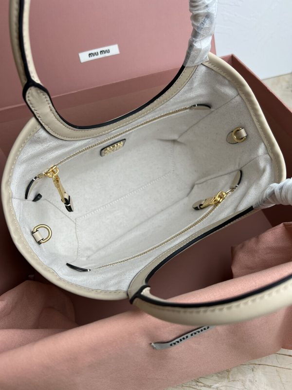 Miumiu launches new IVY basket handbag white M-288 - Image 7