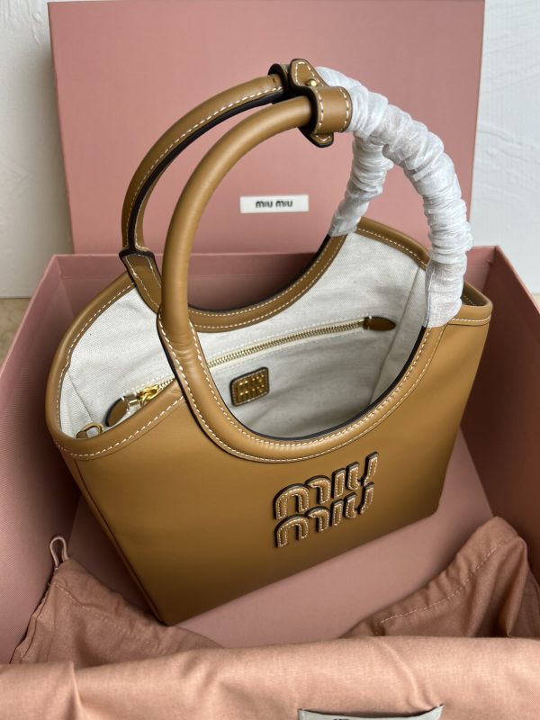 Miumiu launches new IVY basket cowhide leather handbag M-288 A - Image 6